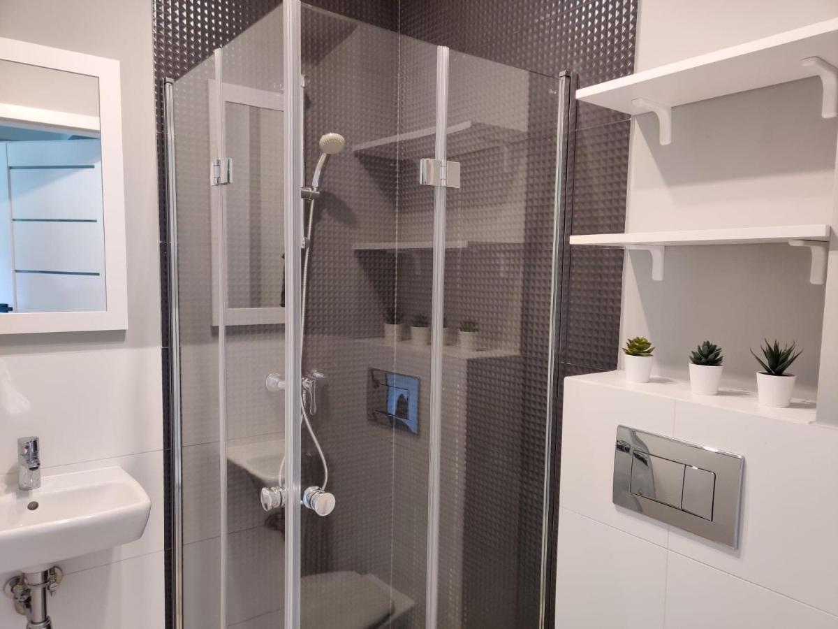 فندق Ostrowo Plaza المظهر الخارجي الصورة